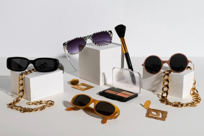 Eyeglasses and Jewelry Eyeglasses and Jewelry