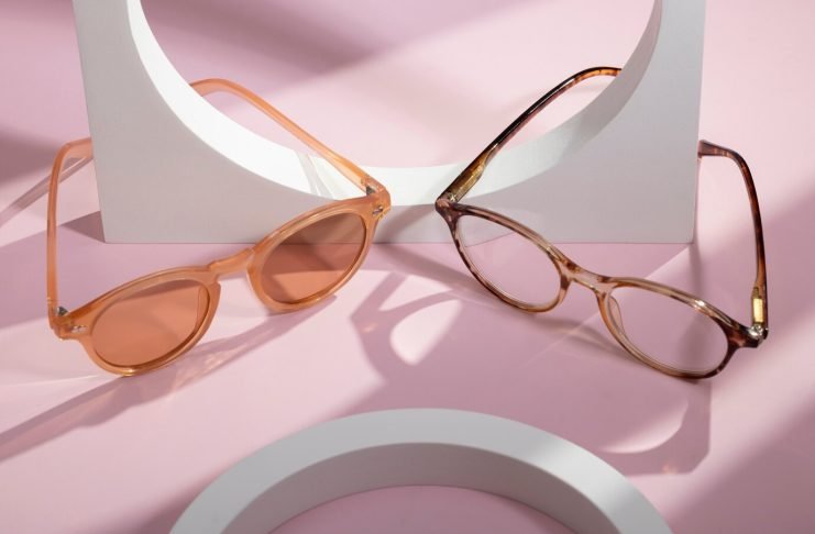 10 Must-Have Eyewear Accessories for Eye Health